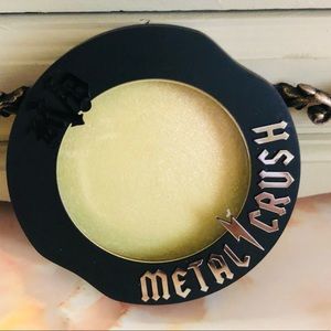 Kat Von D Highlighter